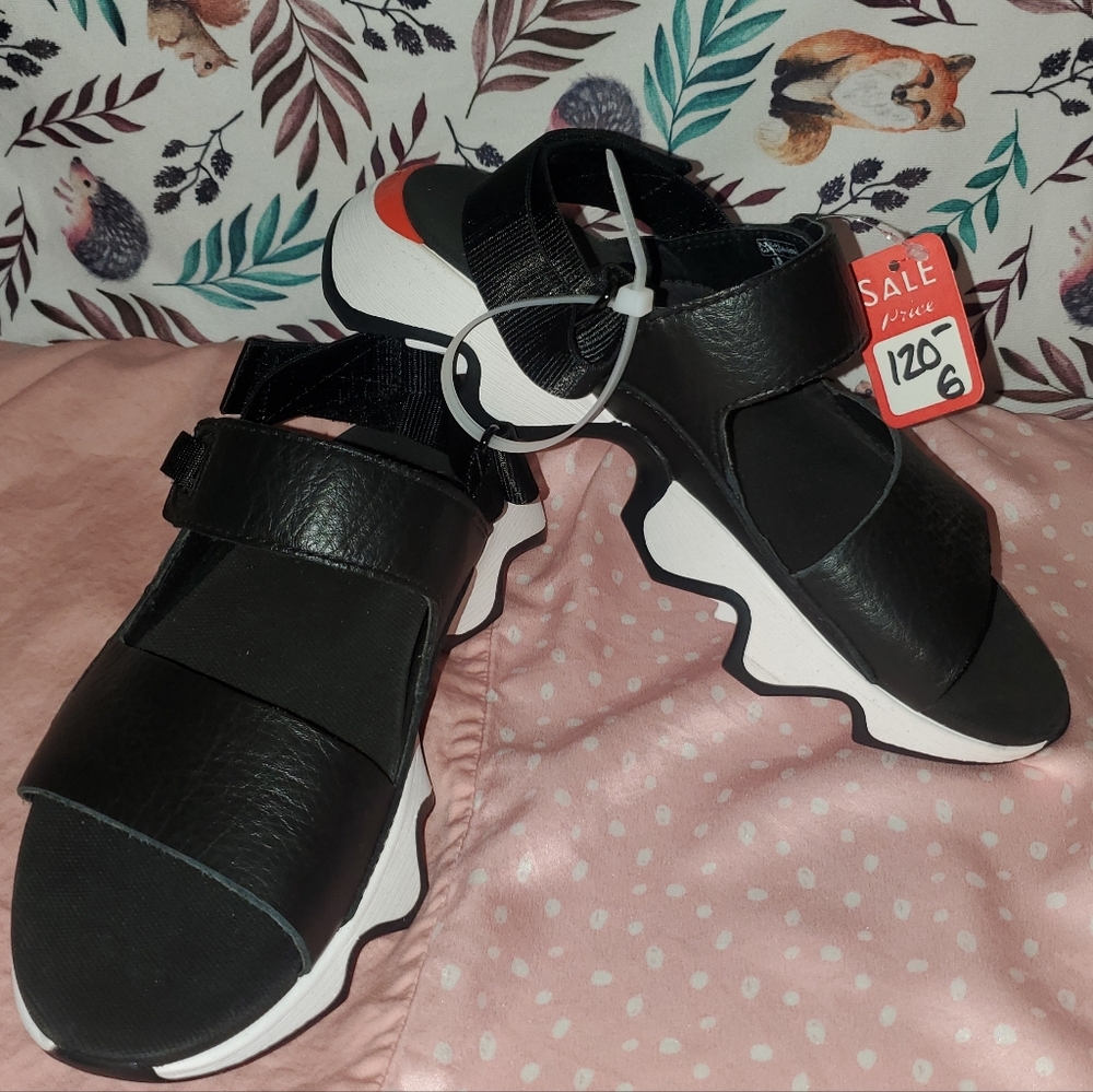 Sorel Size 6 Womans Black and White Athletic Sandals with Red Accent